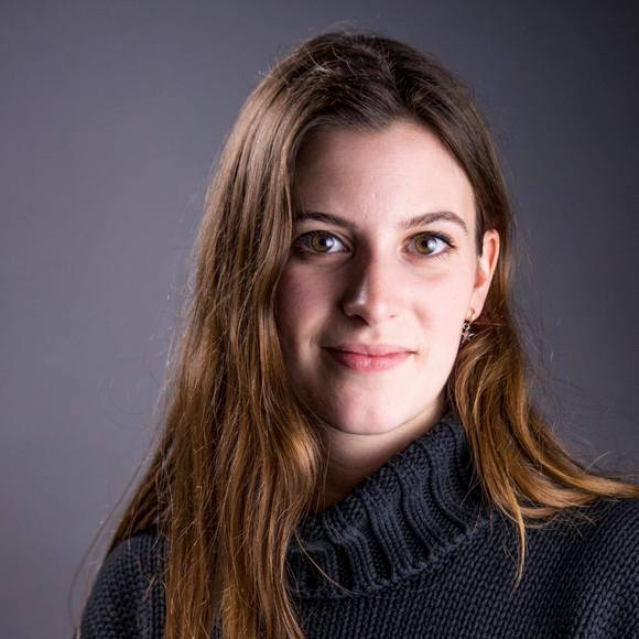 Meet your Posher, Bridget - Picture 1 of 1